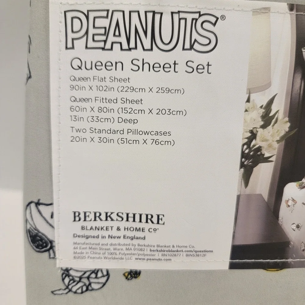 NEW!‎ Peanuts Halloween Queen Sheet 4pc Set Grey Snoopy Woodstock Cowboy Pumpkin